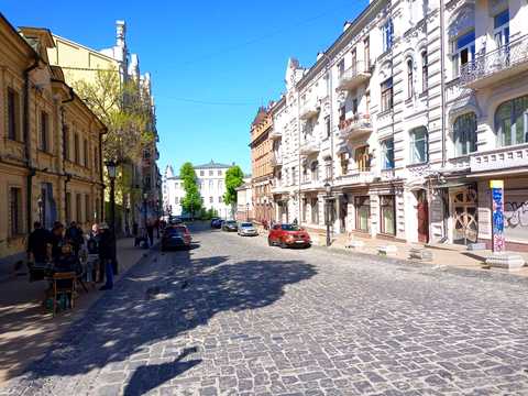коммерческая по адресу Боричів Тік ул., 35а