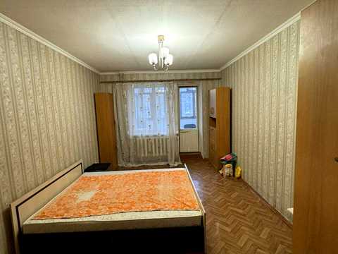 квартира за адресою Незалежності вул. (Титова), 1