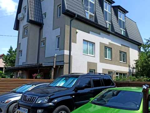 квартира за адресою Богатирська вул., 7