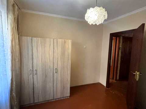 квартира за адресою Андрія Первозванного вул. (Стахурського), 4