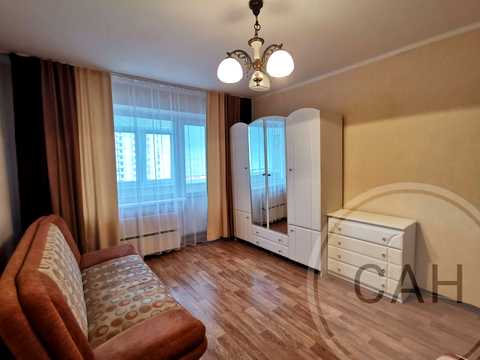 квартира за адресою Михайла Лушпи просп. (Космонавтів), 32
