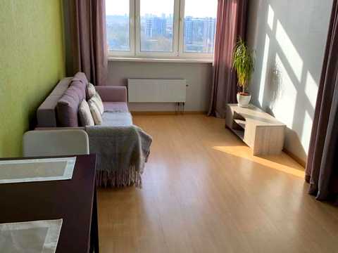 квартира за адресою Миколи Бажана просп., 8-Б