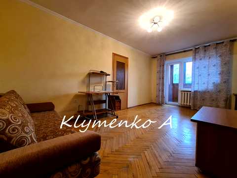 квартира за адресою Пластова вул. (Івана Сергієнка), 15
