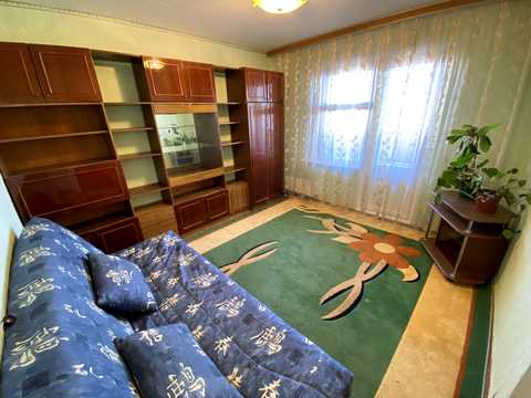 квартира за адресою Милославська вул., 19