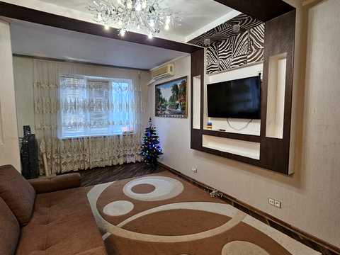 квартира по адресу Гвардейцев-Широнинцев ул., 11