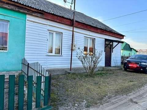 будинок за адресою смт. Ратне, Першого травня, 23