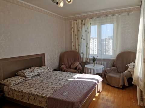 квартира за адресою Драгоманова вул., 1-Б