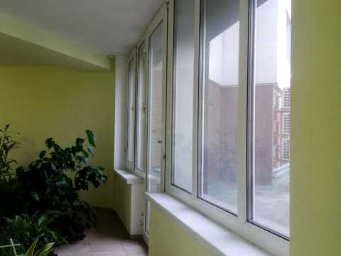 комерційна за адресою Ливарна вул., 6