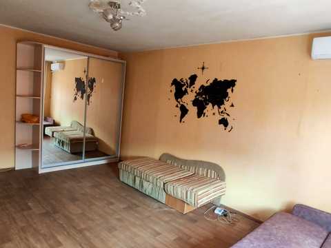 квартира по адресу Приречная ул., 17-В