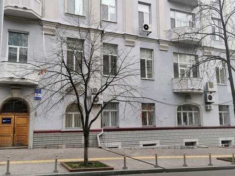 комерційна за адресою Євгена Чикаленка вул. (Пушкінська), 7