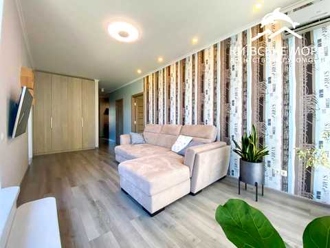 квартира за адресою Регенераторна вул., 4-7