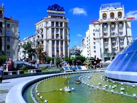 комерційна за адресою Софіївська вул., 6