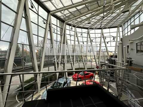 комерційна за адресою Чистоводська вул., 3