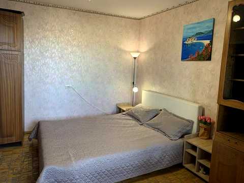 квартира по адресу . Академика Доброхотова , 17