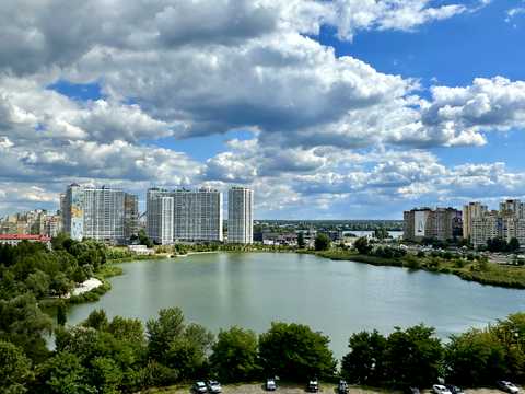 квартира по адресу Драгоманова ул., 31-В
