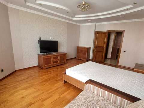 квартира по адресу Олены Пчилки ул., 5