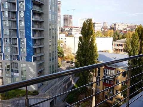 квартира за адресою Джона Маккейна вул. (Івана Кудрі), 7