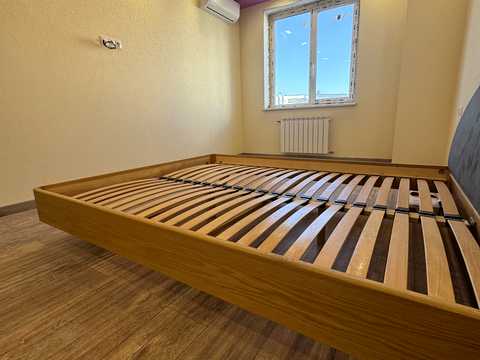 квартира по адресу Гвардейцев-Широнинцев ул., 70-Б