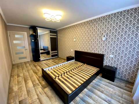 квартира по адресу Космонавтов ул., 1