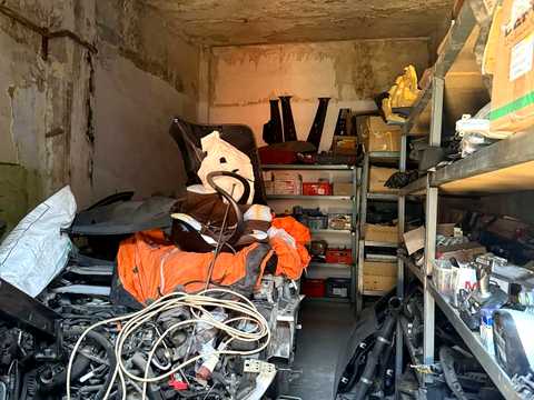 коммерческая по адресу Богдана Хмельницкого просп. (Героев Сталинграда), 143