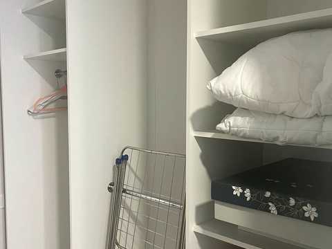 квартира за адресою Київ, Зарічна вул., 2 к1