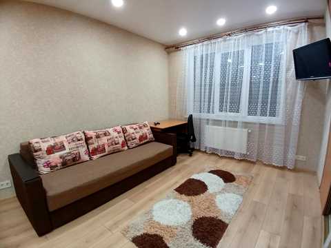 квартира по адресу Українська ул., 83