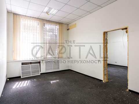 коммерческая по адресу Миколы Бажана просп., 12