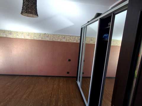 будинок за адресою Центральна