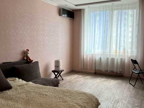 квартира за адресою Академіка Глушкова просп., 9-Г