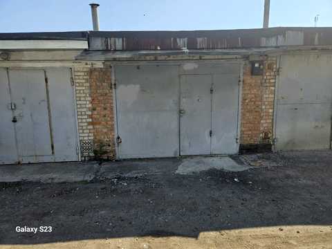 комерційна за адресою Полярна вул.