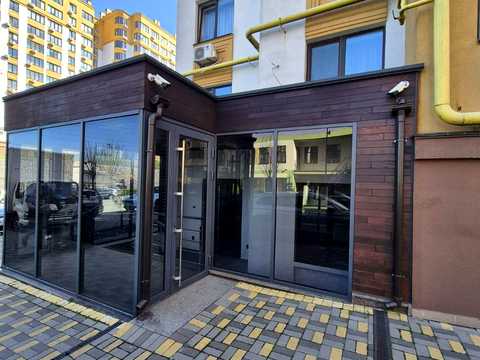 комерційна за адресою Соборна вул. (Петропавлівська), 10-Г