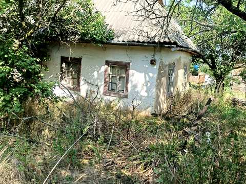 ділянка за адресою с. Яснозір'я, Калініна, 42