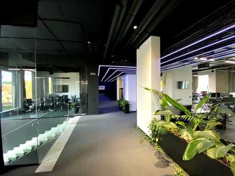 комерційна за адресою Антоновича вул. (Горького), 74