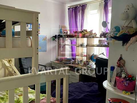 будинок за адресою Вишнева вул.