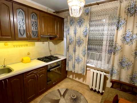 квартира за адресою Райдужна вул., 3-Б