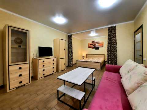 квартира за адресою вул.Троїцька, 75