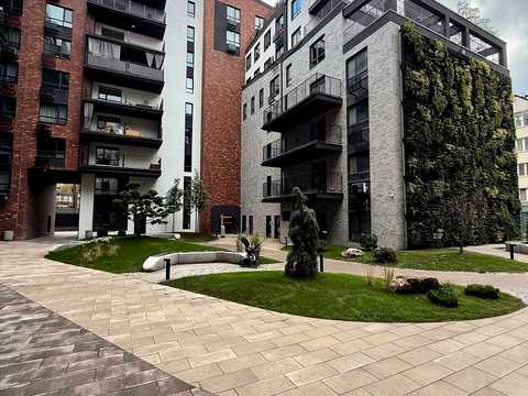 квартира за адресою Українська вул., (1-Б/1)