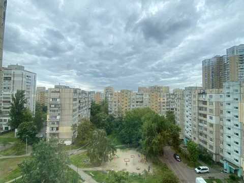квартира за адресою Київ, Микільсько-Слобідська вул., 4