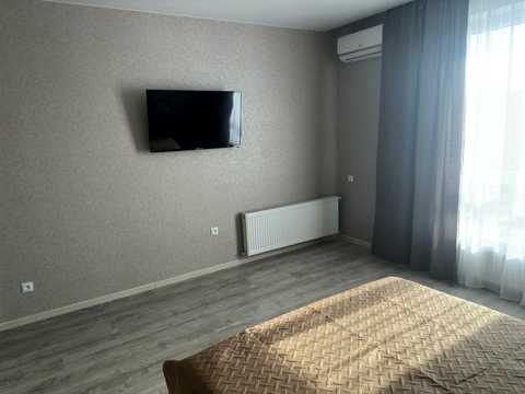 квартира по адресу Домбровського ул., 3