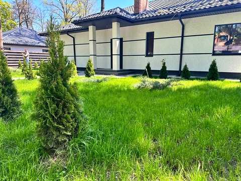 будинок за адресою Композиторів вул.