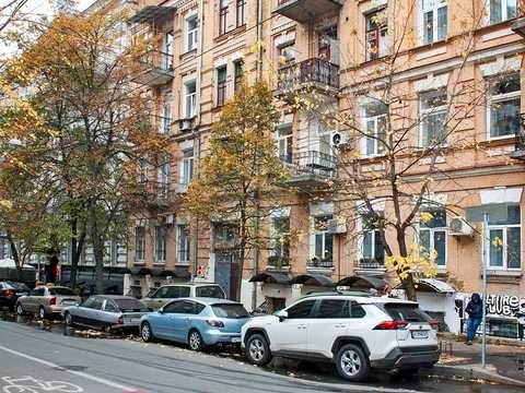 квартира по адресу Ивана Франко ул., 16/2
