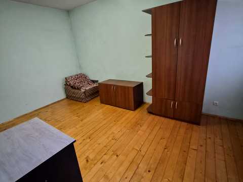 будинок за адресою Донецька вул., 9