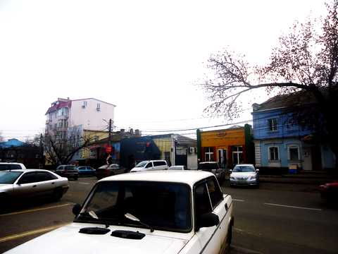 будинок за адресою Маріупольська вул.