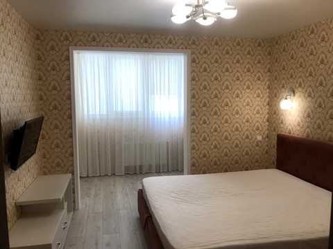 квартира за адресою Академіка Глушкова просп., 9е
