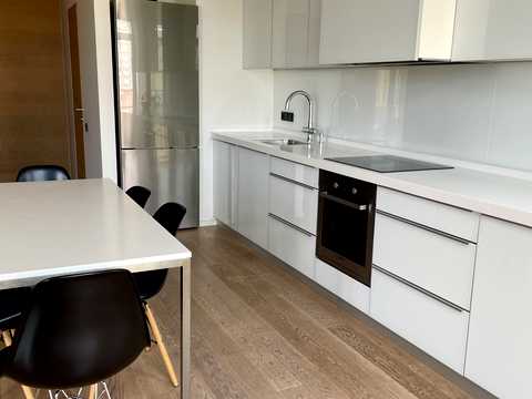 квартира за адресою Регенераторна вул., 4 к2