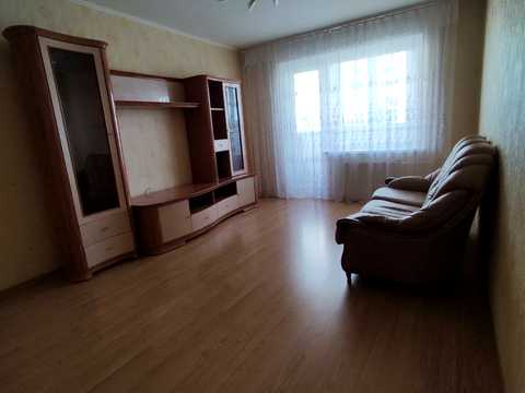 квартира за адресою Добровольців пров., 6