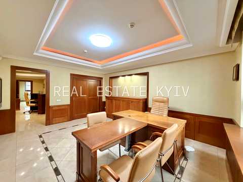 комерційна за адресою Шота Руставелі вул., 44