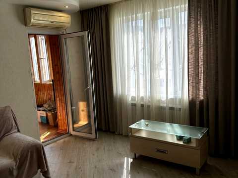 квартира за адресою Соборності України вул. (Дружби Народів), 228