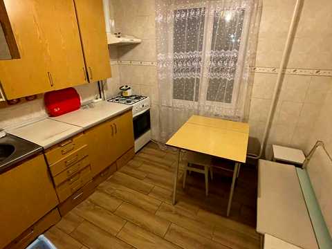 квартира за адресою Ревуцького вул., 29