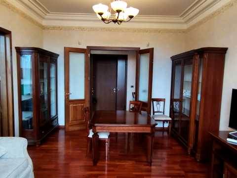 квартира по адресу Банковая ул., 1/10